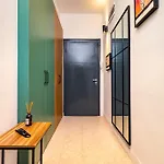 Chic&charming 2bd Flat In The Heart Of By Flat Mаnager Апартаменты Пловдив
