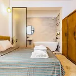 Chic&charming 2bd Flat In The Heart Of By Flat Mаnager *