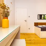Апартаменты Chic&charming 2bd Flat In The Heart Of By Flat Mаnager *