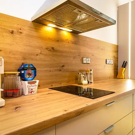 Chic And Charming 2bd Flat In The Heart Of By Flat Mаnager 公寓 *