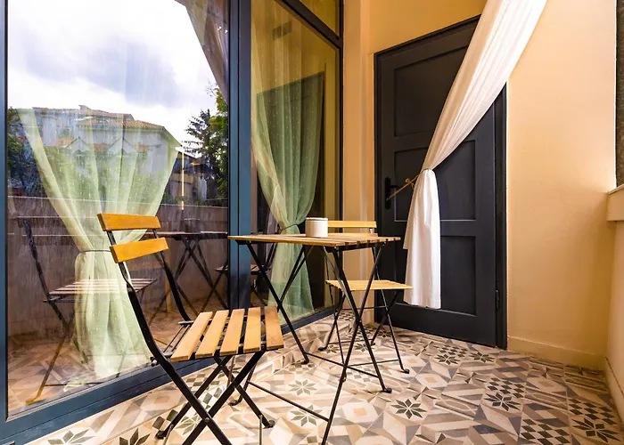 Chic And Charming 2bd Flat In The Heart Of By Flat Mаnager