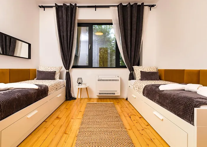 Chic And Charming 2bd Flat In The Heart Of By Flat Mаnager Apartment